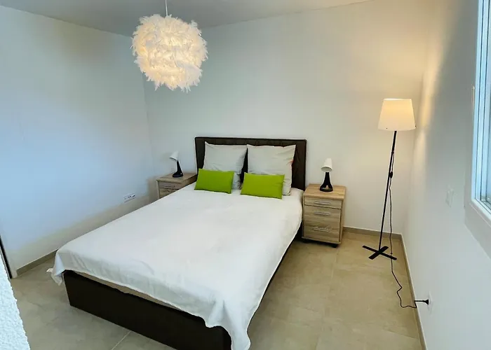 Apartment , Free Parking Locarno