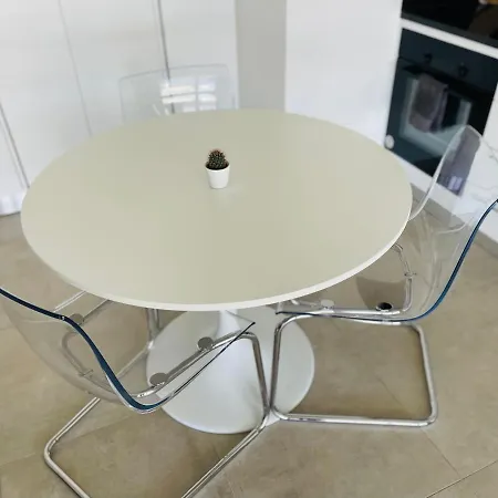 , Free Parking Lägenhet *