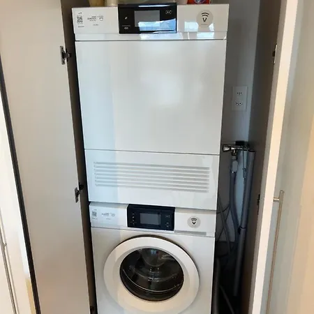 , Free Parking Lägenhet *