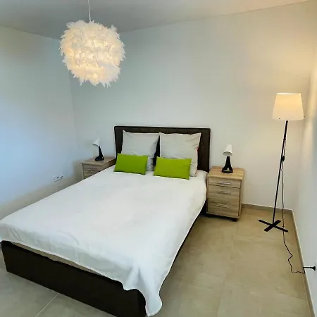 Lägenhet , Free Parking Locarno